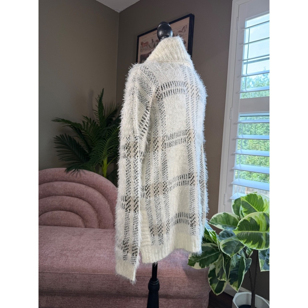 NWT Sanctuary White Check Plaid Fuzzy Knit Turtleneck Sweater Womens Small - Picture 4 of 9